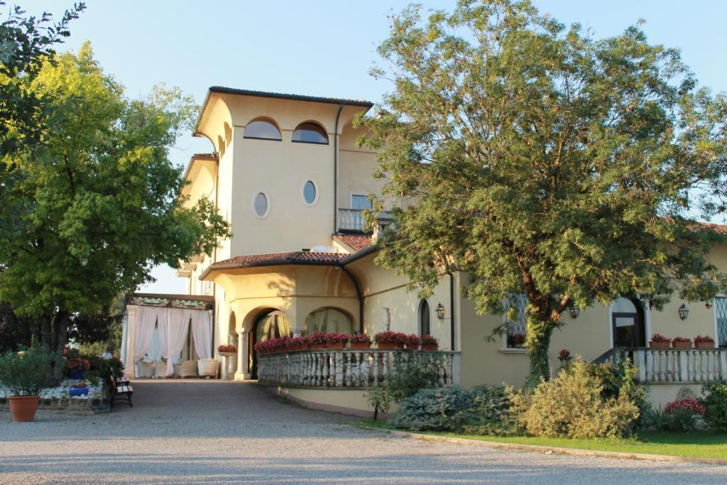Villa Belvedere 1849 Misano di Gera d'Adda Екстер'єр фото